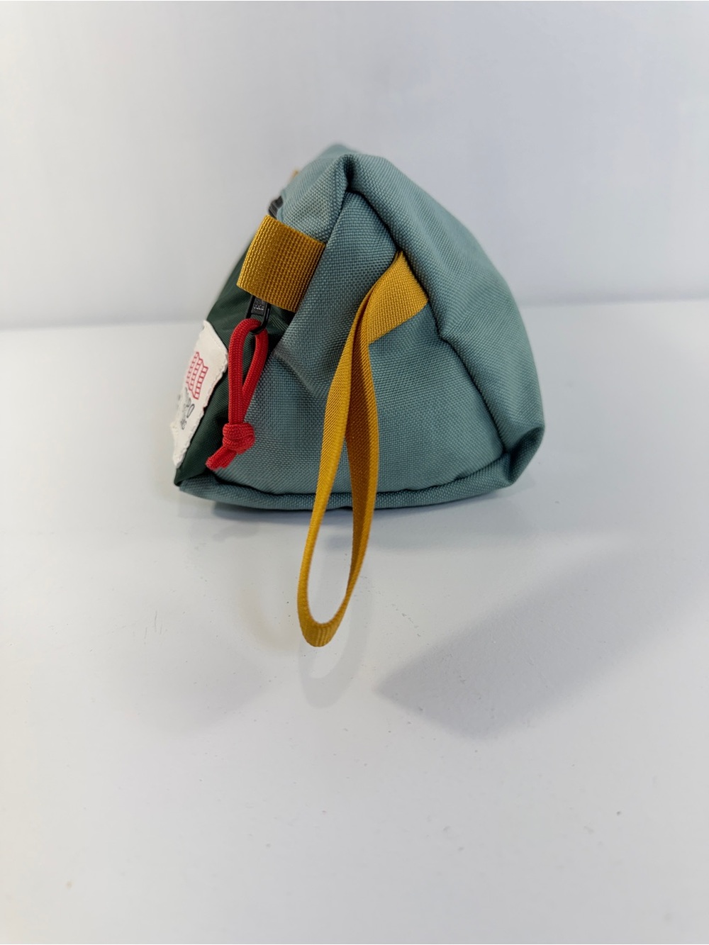 Topo Designs Green Two-Tone Triangular Essentials Pouch Dopp Kit - Picture 5 of 11